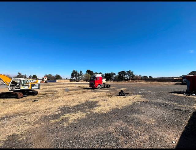 1,000M² WAREHOUSE FOR SALE IN WITPOORT ESTATES